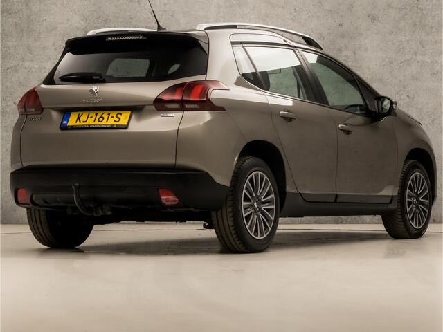 Peugeot 2008 1.2 PureTech Sport (PANORAMADAK, APPLE CARPLAY, NAVIGATIE, TREKHAAK, SPORTSTOELEN, PARKEERSENSOREN, GETINT GLAS, CRUISE, NIEUWSTAAT)