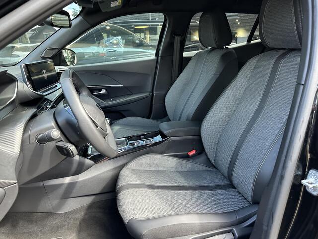Peugeot 2008 1.2 PureTech 100 Allure