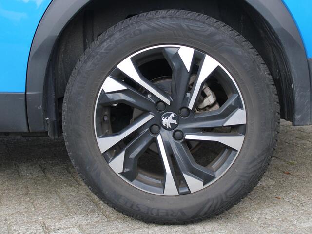 Peugeot 2008 1.2 PureTech Allure | NAVIGATIE | ACHTERUITRIJCAMERA |