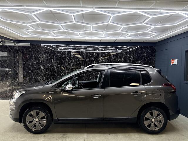 Peugeot 2008 1.2 PureTech Blue Lion