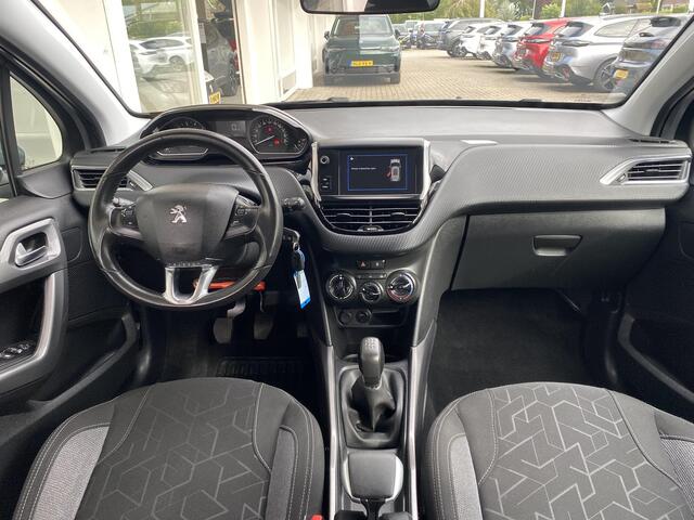 Peugeot 2008 1.2T 110pk Blue Lion | Navigatie | Trekhaak | Parkeersensoren | Weinig Kilometers | Dealeronderhouden | Apple Carplay/Android Auto