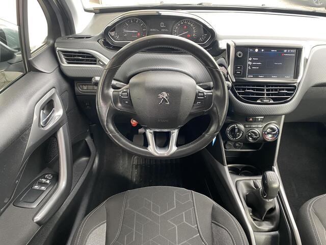 Peugeot 2008 1.2T 110pk Blue Lion | Navigatie | Trekhaak | Parkeersensoren | Weinig Kilometers | Dealeronderhouden | Apple Carplay/Android Auto