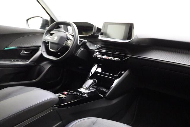 Peugeot 2008 1.2 PureTech Allure Pack | Adaptive Cruise Control | Camera | Stoelverwarming | Trekhaak | Full LED | 3D-Cockpit