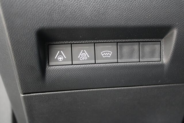 Peugeot 2008 1.2 PureTech GT-Line 130pk - Pano - ACC - Navi - Camera - Climate Control - Apple Carplay & Android - Stoelverwarming - Keyless - Blindspot - Rijklaar
