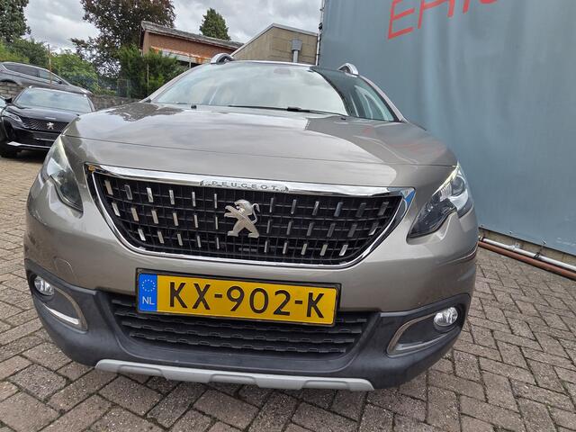 Peugeot 2008 1.2 PureTech Allure LM NAVI TEL PANODAK LEER STOF