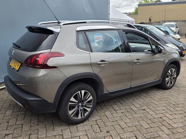 Peugeot 2008 1.2 PureTech Allure LM NAVI TEL PANODAK LEER STOF