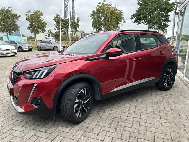 Peugeot 2008 1.2 PureTech Allure 50% deal 7.875,- ACTIE LED / Camera / Cruise / Carplay / Keyless