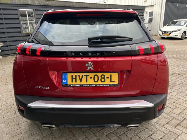 Peugeot 2008 1.2 PureTech Allure 50% deal 7.875,- ACTIE LED / Camera / Cruise / Carplay / Keyless