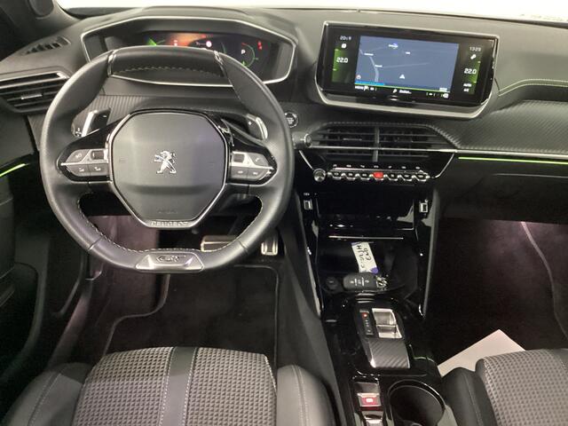 Peugeot 2008 1.2 PureTech GT | Camera | Navi | Clima |*