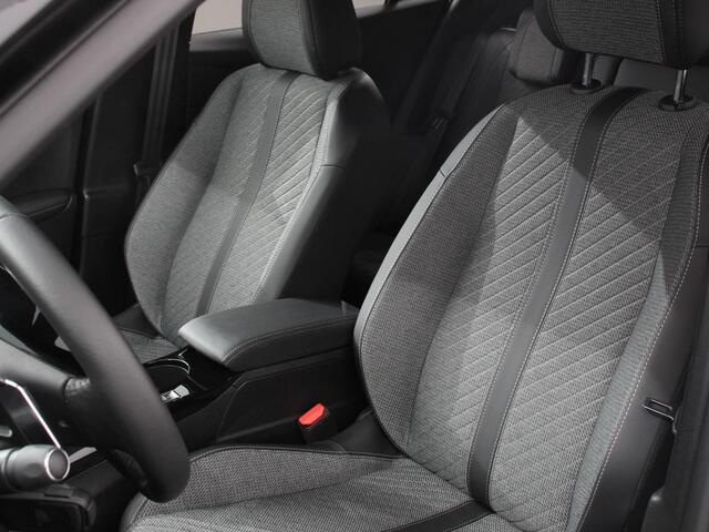 Peugeot 2008 1.2 PureTech 130pk Automaat Allure Navigatie | Apple Carplay/Android Auto | 360 camera | Parkeersensoren | Blind Spot Assist | Adaptive Cruise Control | Stoelverwarming