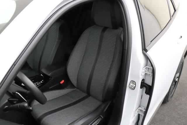 Peugeot 2008 1.2T 131 PK Aut. Allure Camera Navi Half-Leder Climate 17'LMV