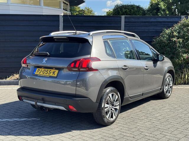 Peugeot 2008 Allure 1.2 PureTech 110PK EAT6 Automaat Achteruitrijcamera, Parkeersensoren, Navigatie, Panoramadak, Apple Carplay, Android Auto