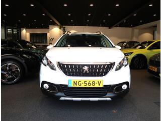 peugeot-2008-110-pk-benzine-*-autom