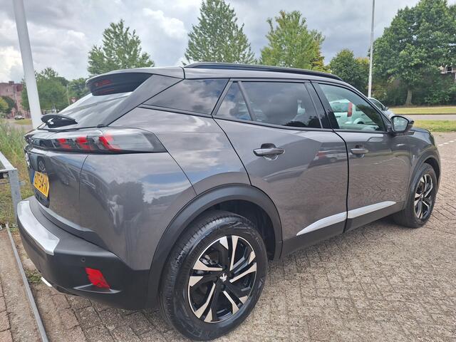 Peugeot 2008 1.2 130pk PureTech Allure
