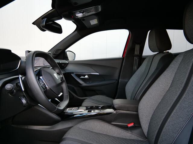 Peugeot 2008 1.2 PureTech 130pk Allure Automaat Navigatie / Camera / LED