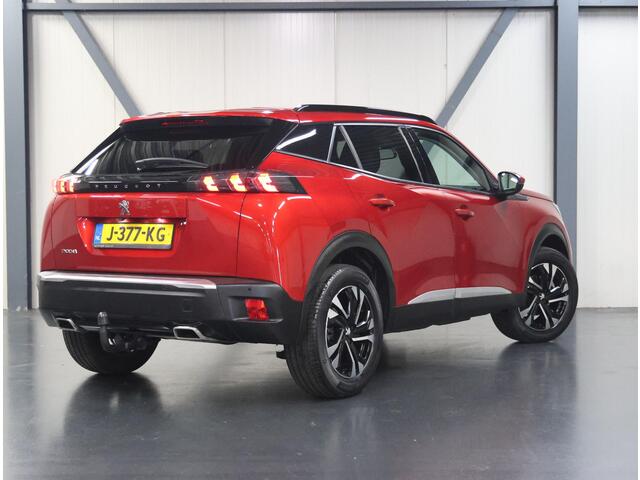 Peugeot 2008 1.2 130PK Allure | AppleCarPlay/AndroidAuto | Climate Control | Cruise Control | Camera | LED | Navigatie | LMV | Parkeersensoren | Privacy Glass | Isofix | Trekhaak |