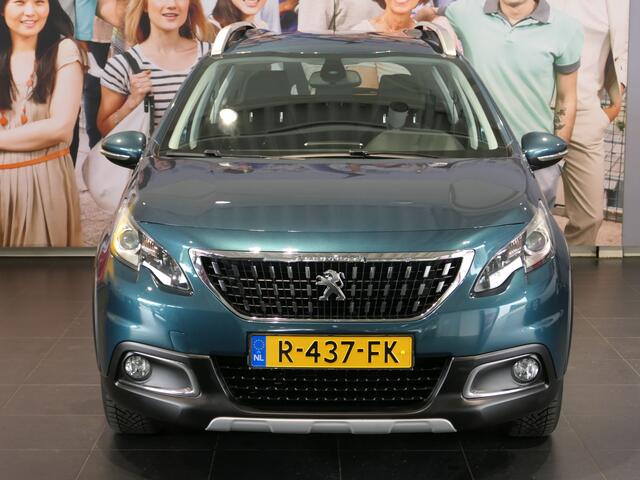 Peugeot 2008 1.2 PureTech Allure *AUTOMAAT* *Trekhaak!* - Dealer onderhouden, Dab, navi, camera, Apple carplay