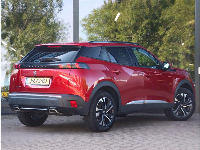 Peugeot 2008 1.2 PureTech Allure 130PK | Panodak | Keyless | Trekhaak