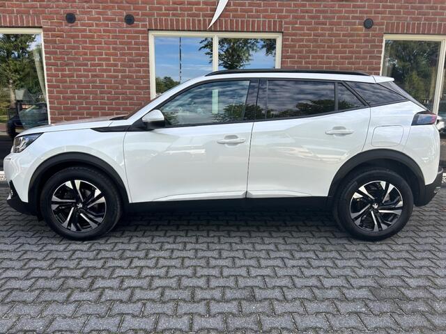 Peugeot 2008 1.2 PT B.L. Allure CAMERA / VIRTUAL COCKPIT / NAVI / CLIMA / CAR