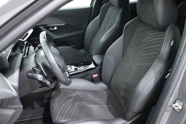 Peugeot 2008 1.2 PURETECH 130 GT EAT8 FACELIFT | Leer/Alcantara | 360 camera | El. verstelbare stoel | Massage
