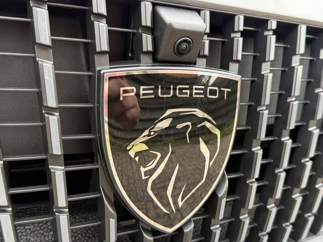 Peugeot 2008 1.2 PureTech 130 Allure Automaat | Camera rondom | Stoelverwarming | PDC | Clima |