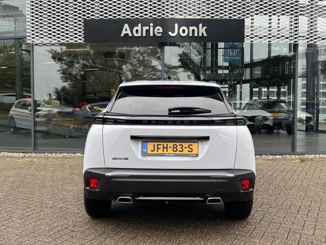 Peugeot 2008 1.2 PureTech 130 Allure AUTOMAAT | STOELVERWARMING | DODEHOEKDETECTIE | RIJSTROOKBEGELEIDING | CARPLAY | DIGITAAL DASHBOARD | LM VELGEN |
