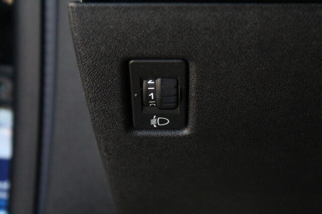 Peugeot 2008 1.2 PureTech Active//Navi//Trekhaak!