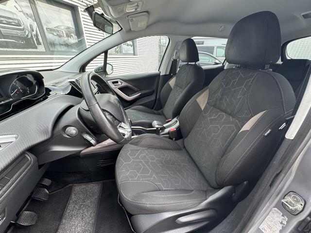 Peugeot 2008 1.2 PureTech Style Clima Navi Cruise-Control