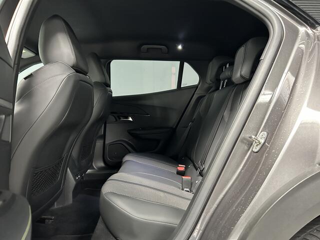 Peugeot 2008 1.2 PureTech GT-Line Automaat|Stoelverwarming|Camera|LED