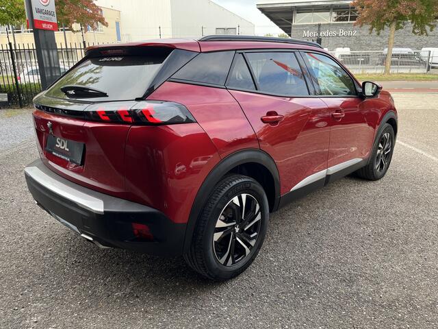 Peugeot 2008 1.2 PureTech Allure 131PK! // 3D COCKPIT // LED // CLIMA // CAMERA+SENSOREN // NAVI+CARPLAY //