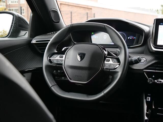 Peugeot 2008 1.2 PureTech Allure 130 Pk Automaat Camera's / DAB / Navi / Apple Carplay, Keyless