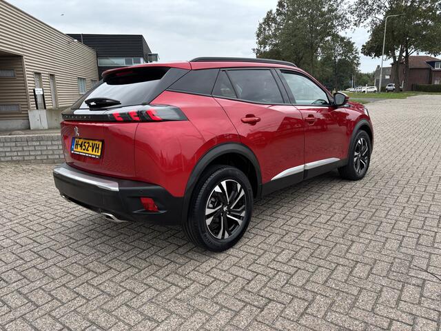 Peugeot 2008 1.2 PureTech 130pk Allure [ Apple cp,cruise,navi,camera,lmv ]