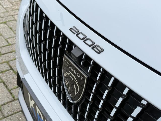 Peugeot 2008 1.2 PureTech 130 Allure Okenite White