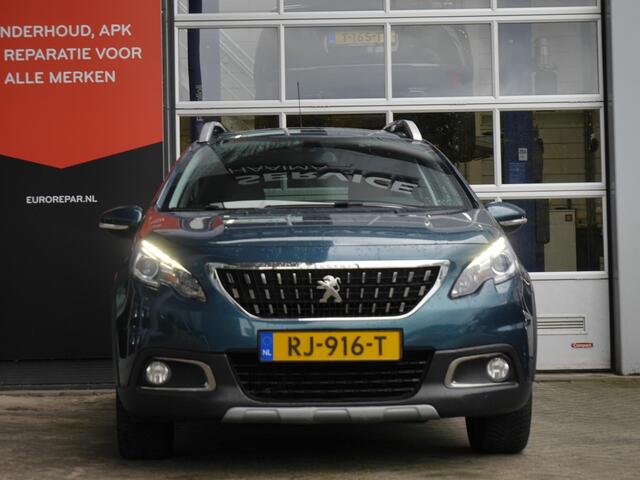 Peugeot 2008 1.2 PureTech Allure | Lederen bekleding | Navigatie | Climate control | Lichtmetalen velgen | Extra getint glas | Cruise control | Regensensor