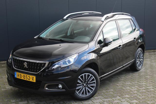 Peugeot 2008 1.2 Blue Lion | incl. 12 maanden garantie | Trekhaak | Navigatie | Cruise control | DAB+ | Lichtmetalen velgen | Parkeersensoren achter |