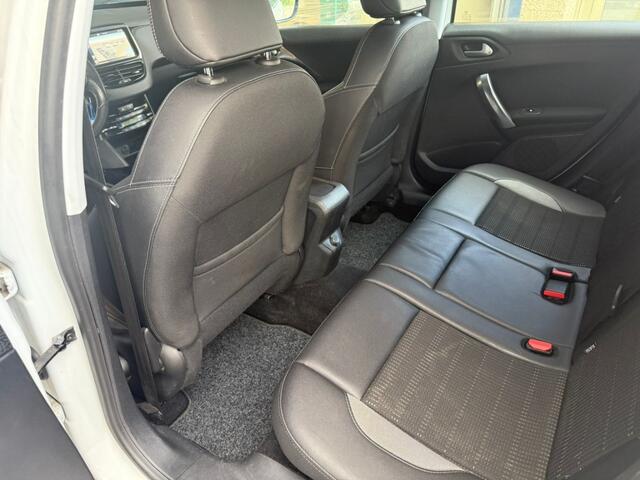 Peugeot 2008 Pure Tech Active Automaat *carplay*Navi*cruise