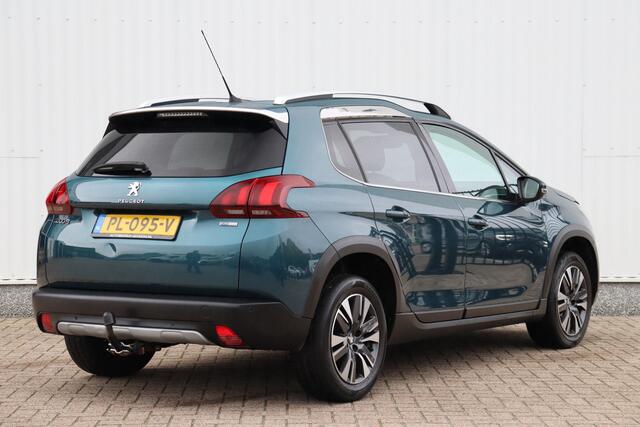 Peugeot 2008 1.2 PureTech Allure | Panoramadak | Camera | Navigatie | Cruise Control | Trekhaak