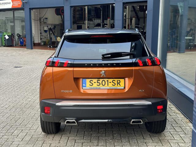 Peugeot 2008 1.2 Turbo 130 PK GT | Unieke auto met slechts 30000 KM | Navigatie | 3D Digitale Cockpit | Full LED Verlichting | Keyless Entry | Dode Hoek Detectie | Camera | Stoelverwarming | 18 Inch Velgen | Climate & Cruise Control | PDC V+A |