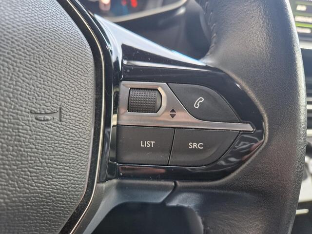 Peugeot 2008 1.2T 130pk Allure Pack | Climate & Adaptive Cruise Control | 3D-Cockpit | Stoelverwarming | Achteruitrijd Camera |