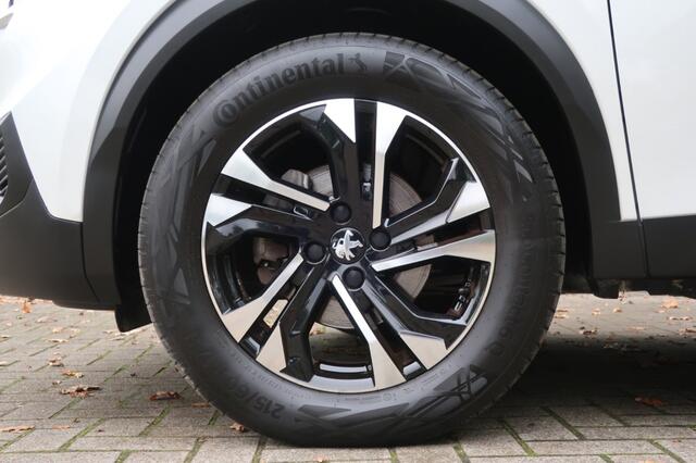 Peugeot 2008 1.2 PURETECH 100, Apple Carplay/ Android Auto, Navi, Clima, LED, etc.