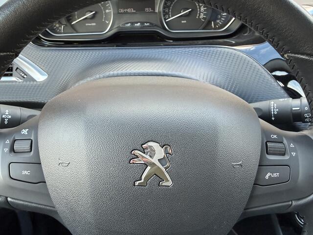 Peugeot 2008 1.2 PureTech Automaat | PDC A | Airco |