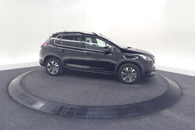 Peugeot 2008 PureTech 110 Allure | Panoramadak | Navigatie | Camera | Parkeersensoren