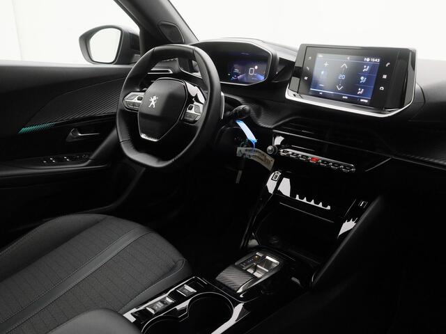 Peugeot 2008 1.2 PureTech 130 PK Automaat Allure | CAMERA | CARPLAY
