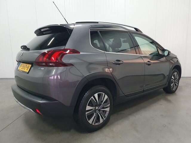 Peugeot 2008 1.2 PureTech Allure PANO/NAVI/PDC/CRUISE/LMV
