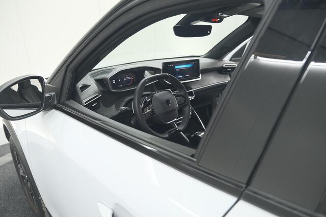 Peugeot 2008 PureTech 130 EAT8 GT | Camera | Apple Carplay | Parkeersensoren