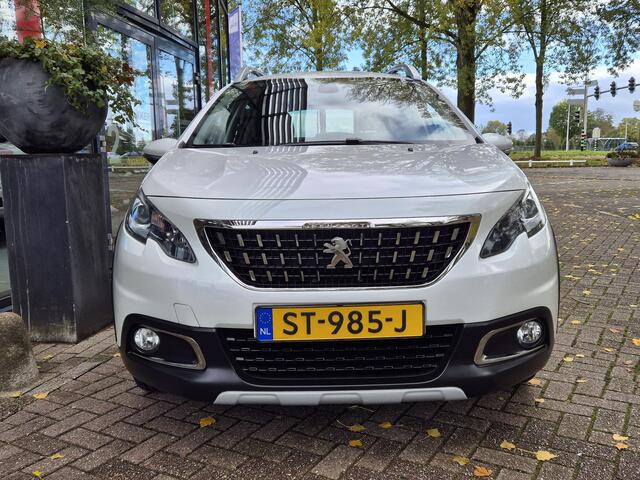 Peugeot 2008 1.2 PureTech Allure | Trekhaak | Navigatie | Climate Control | LM Velgen | Cruise Control