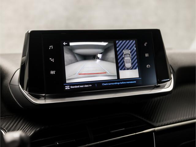 Peugeot 2008 1.2 PureTech Allure Sport 131Pk Automaat (APPLE CARPLAY, GROOT NAVI, 360 CAMERA, LEDER, KEYLESS, SPORTSTOELEN, GETINT GLAS, LM VELGEN, TREKHAAK, DAB+, NIEUWSTAAT)