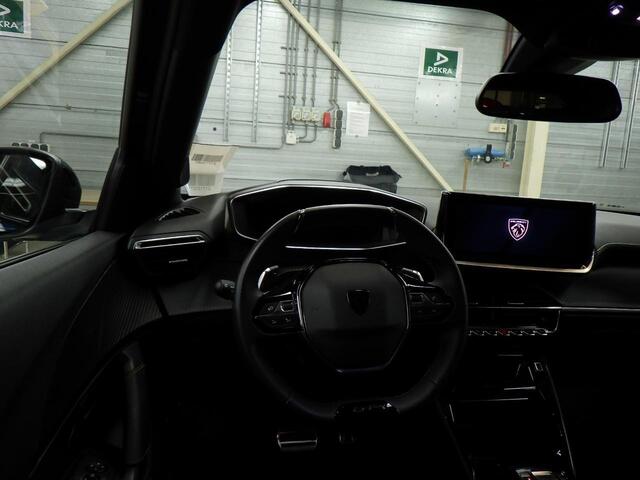 Peugeot 2008 1.2 Hybrid 136 GT Massage/Verwarmde voorstoelen/Adavptieve Cruise Control/Camera Rondom/GEEN AFLEVERKOSTEN