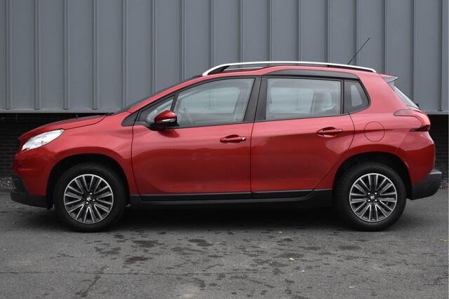 Peugeot 2008 1.2 PureTech Blue Lion | Nwe. Distributie | PANO | NAVI | DAB | PDC