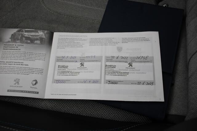 Peugeot 2008 EV GT Pack 50 kWh - Carplay, Panorama, Camera, Navi, Digitaal Cockpit, Stoelverw.